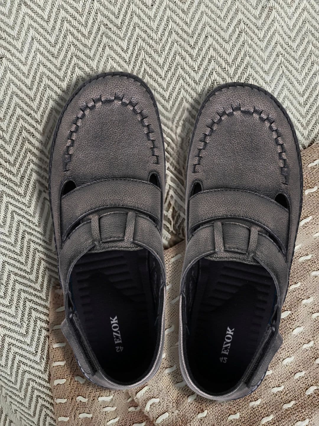 EZOK Men Leather Velcro Comfort Sandals - view 1