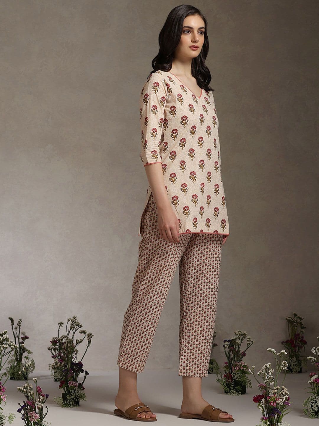 Khushal K Floral Printed Cotton V-Neck Tunic With Trouser Co-Ords thumbnail 6