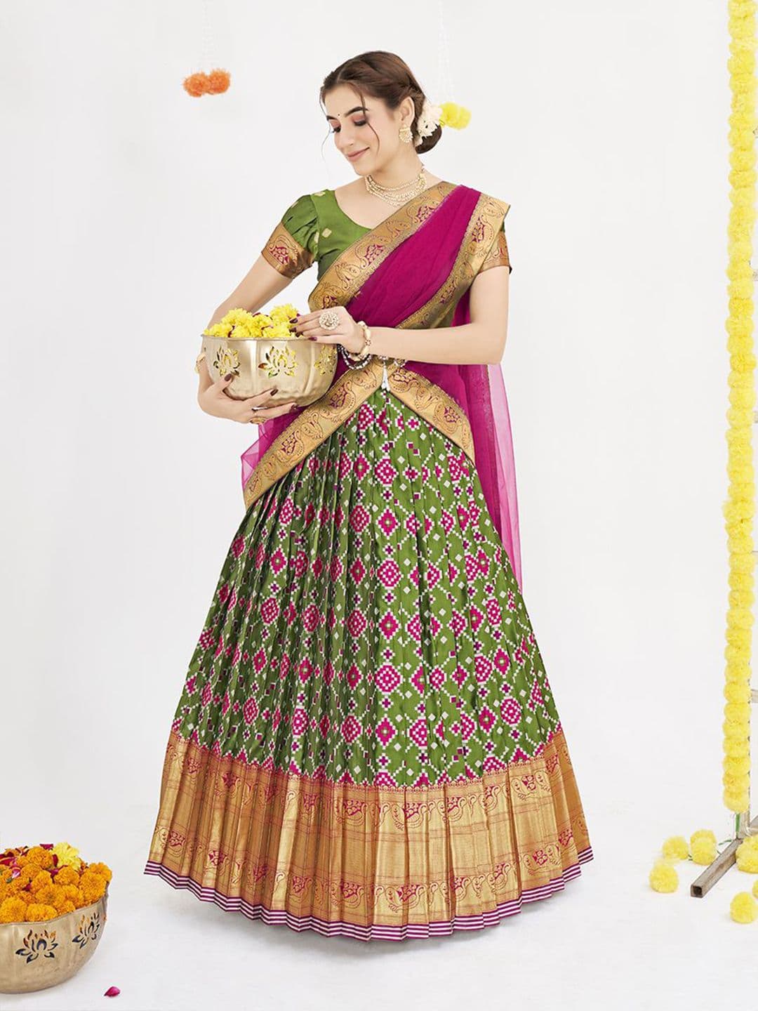 SHOPGARB Women Printed Semi-Stitched Lehenga & Unstitched Blouse With Dupatta thumbnail 3