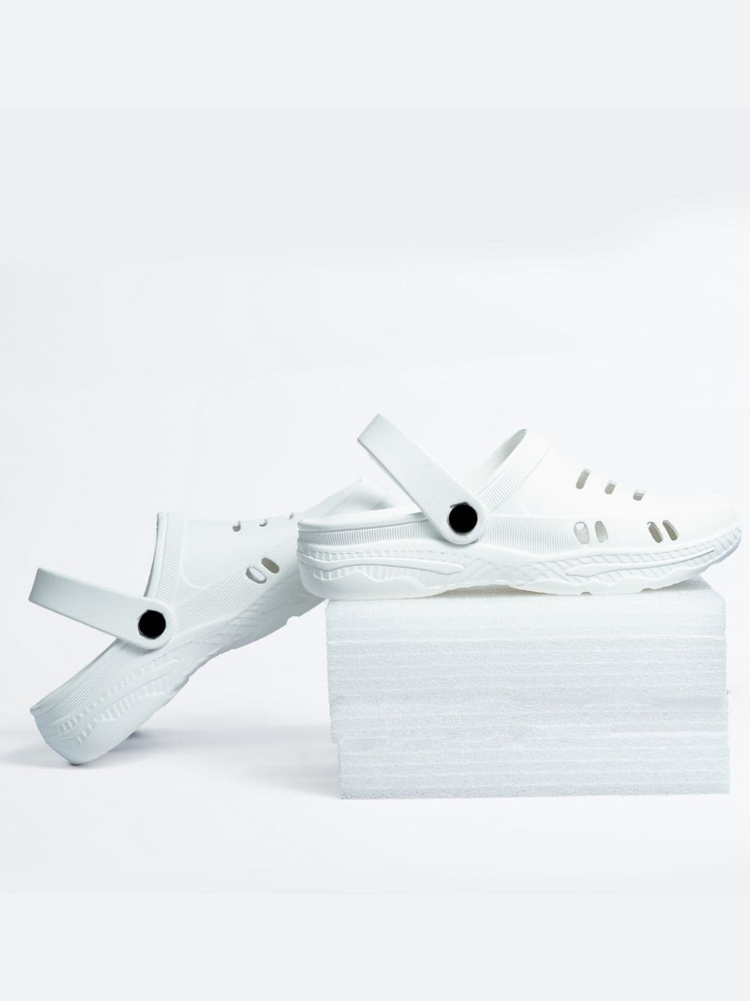 The Roadster Lifestyle Co Men Self Design Clogs thumbnail 2