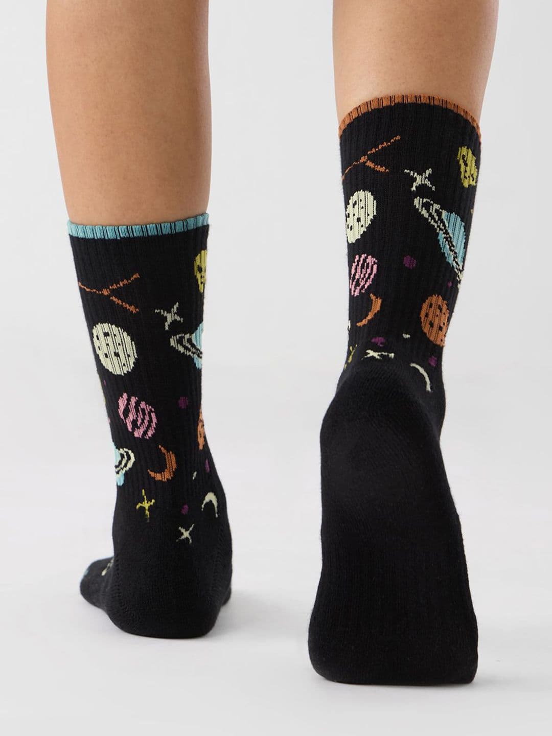 The Souled Store Men Above Ankle Length Souled Socks: Trippy Space thumbnail 5
