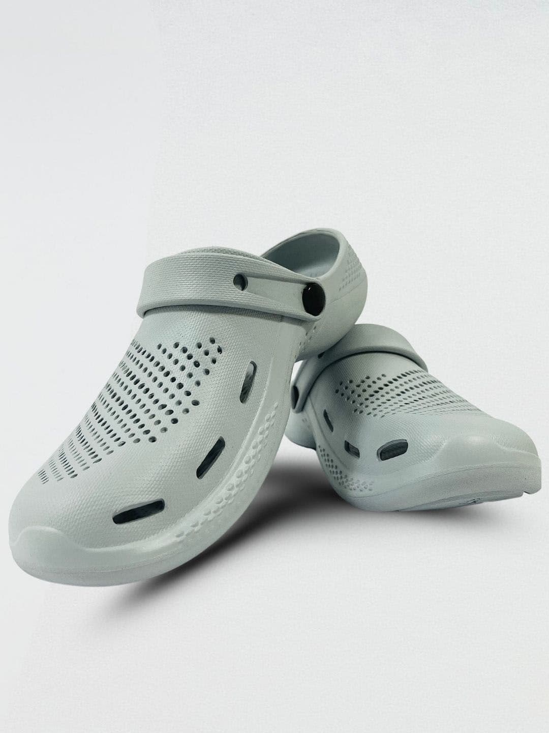 The Roadster Lifestyle Co Men Self Design Clogs - view 1
