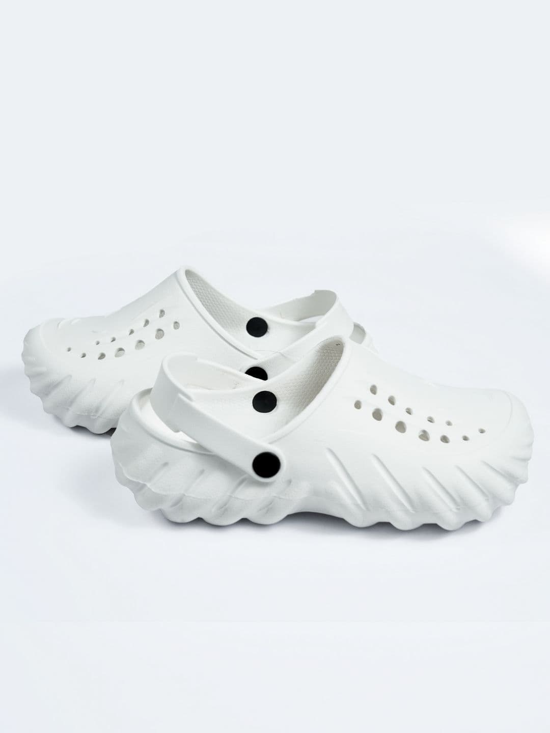 The Roadster Lifestyle Co Men Self Design Clogs thumbnail 2