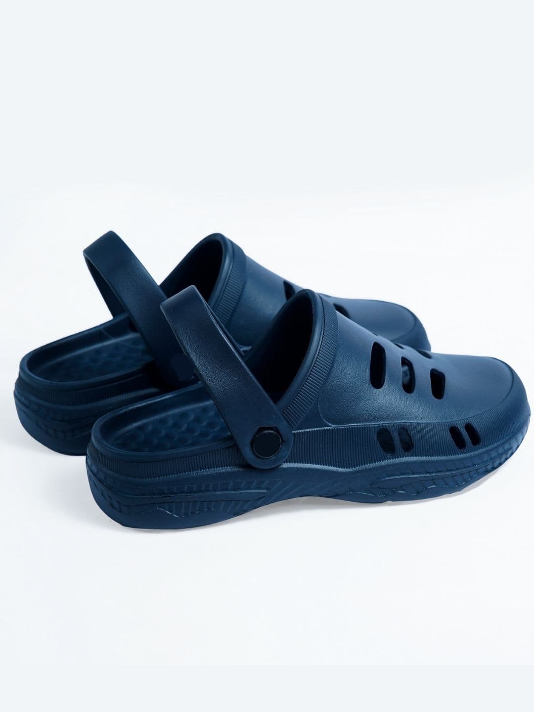 The Roadster Lifestyle Co. Men Self Design Clogs Flip Flops thumbnail 3