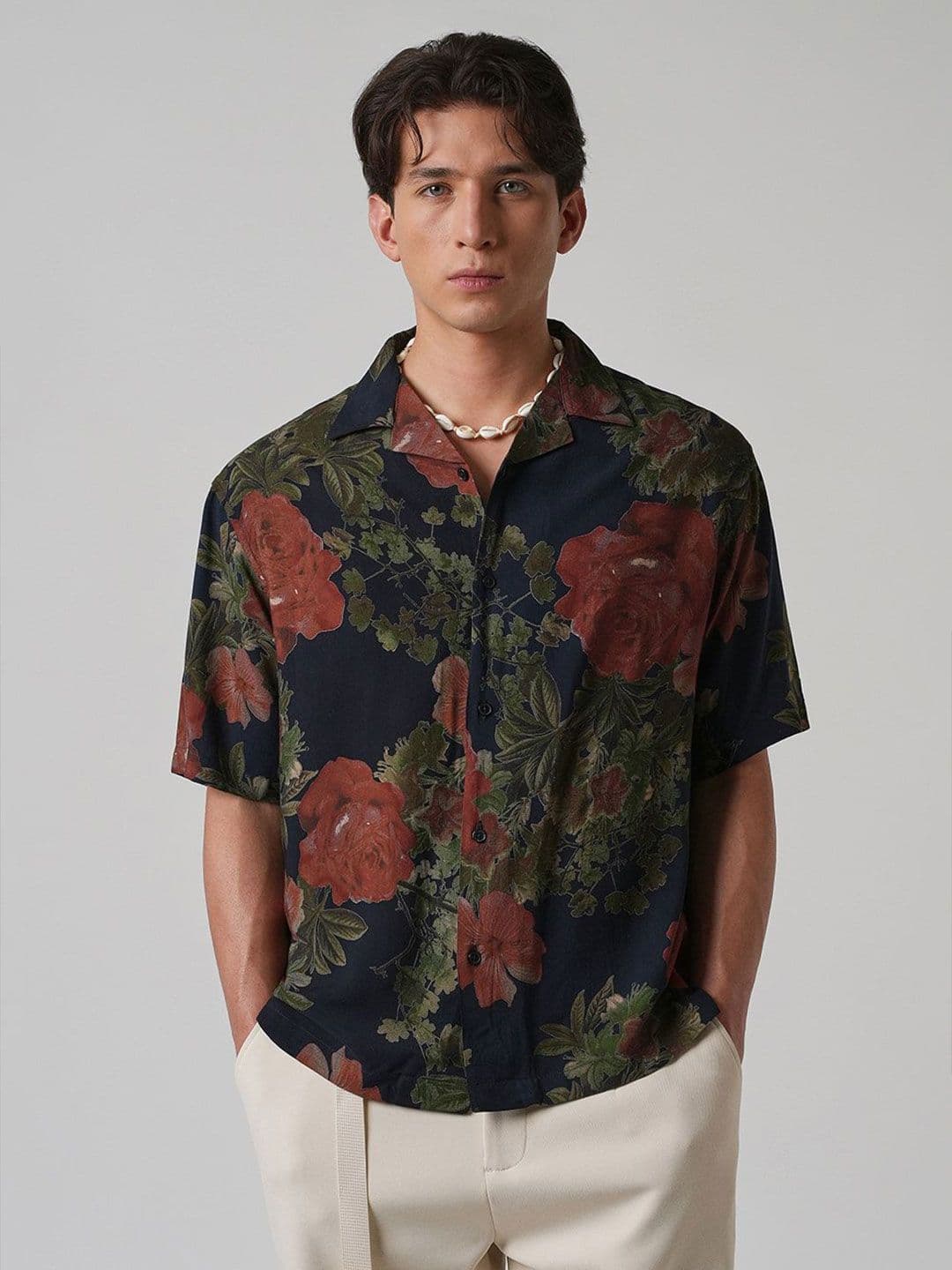 Banana Club Floral Printed Cuban Collar Feather Shirt thumbnail 2