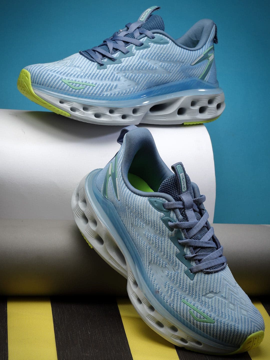 Action Men Running Non-Marking Shoes - view 1