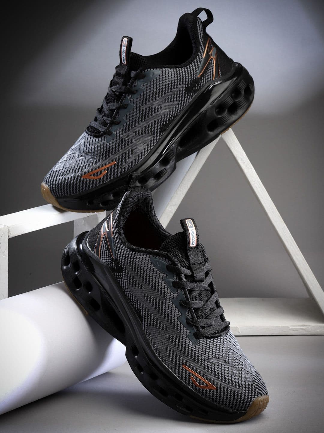 Action Men Running Non-Marking Shoes - view 1