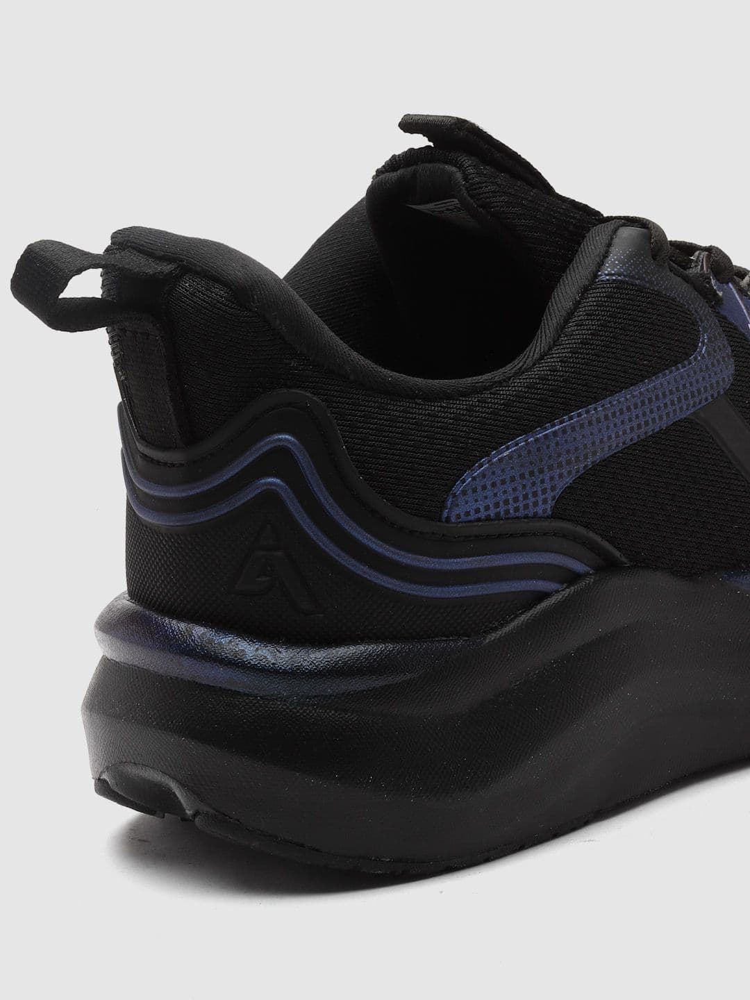 Action Men Running Non-Marking Shoes thumbnail 7