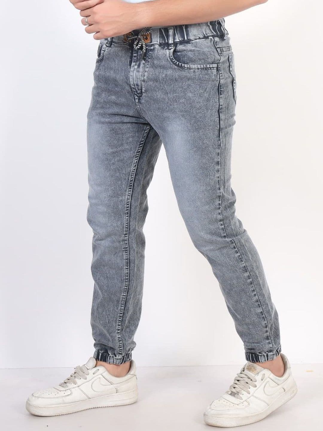 BuaGi Collection Men Jogger Mid-Rise Heavy Fade Jeans thumbnail 2