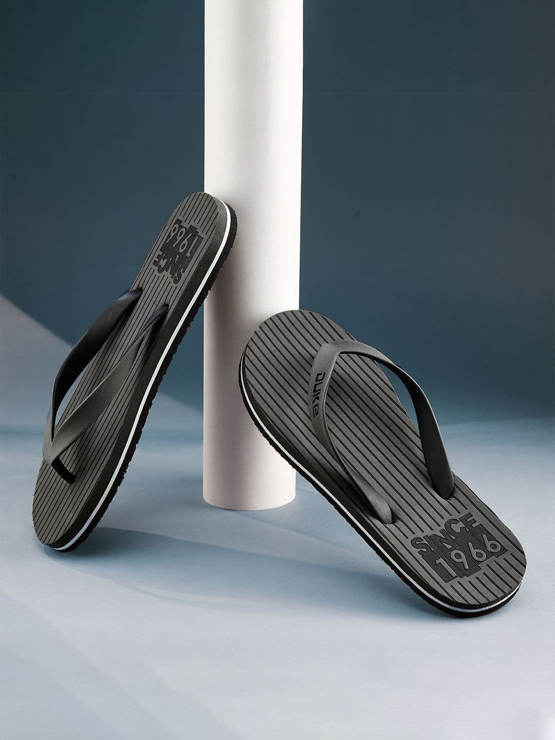 Duke Men Classic Thong Flip-Flops - view 1