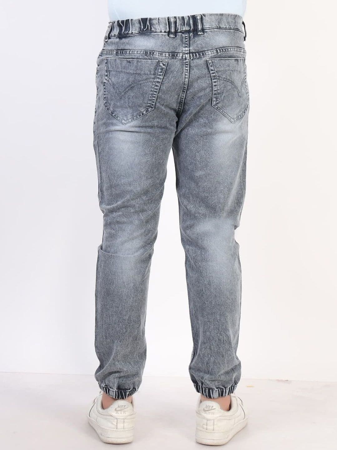 BuaGi Collection Men Jogger Mid-Rise Heavy Fade Jeans thumbnail 4