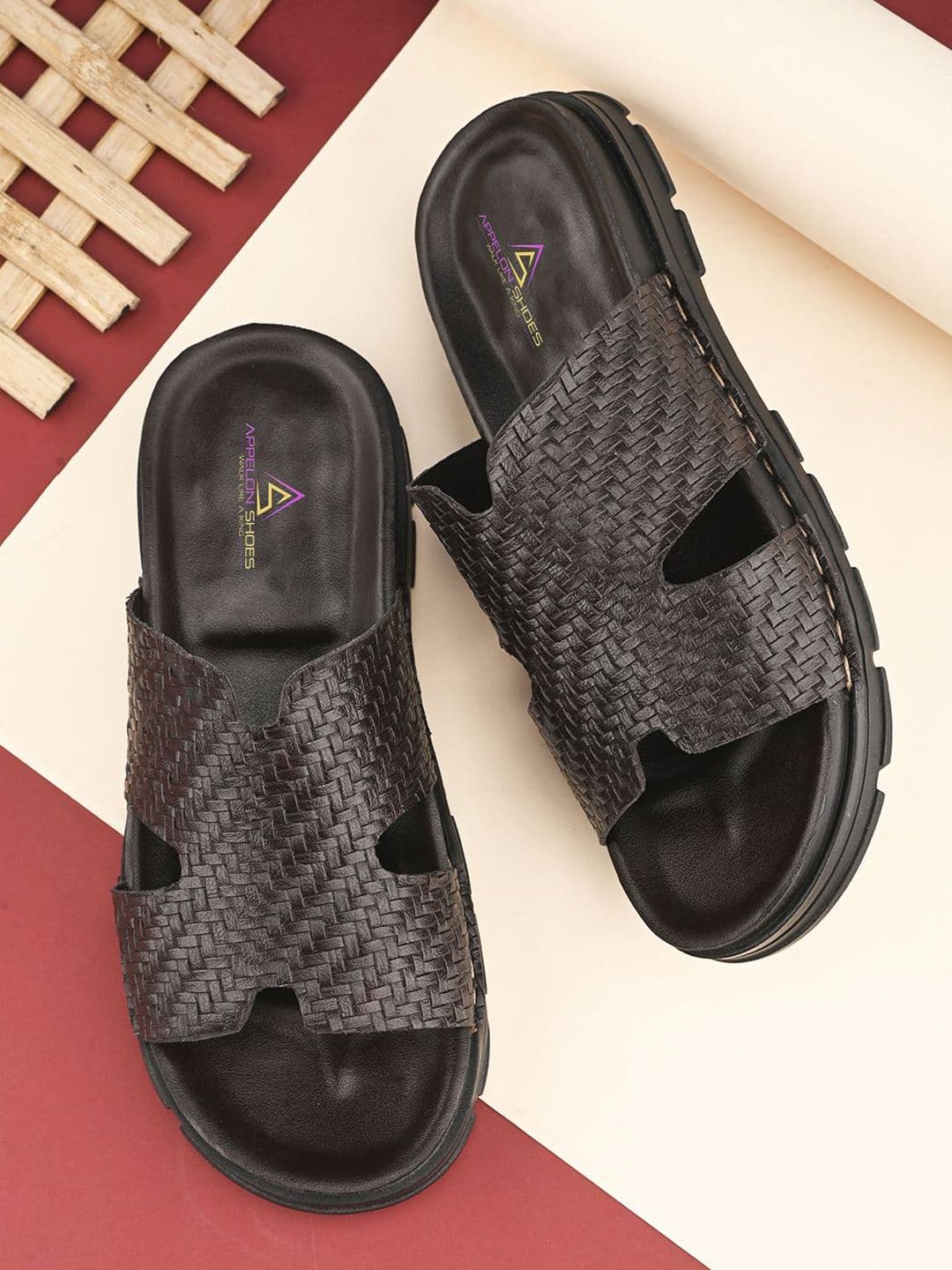 Appelon Men Textured Comfort Sandals - view 1