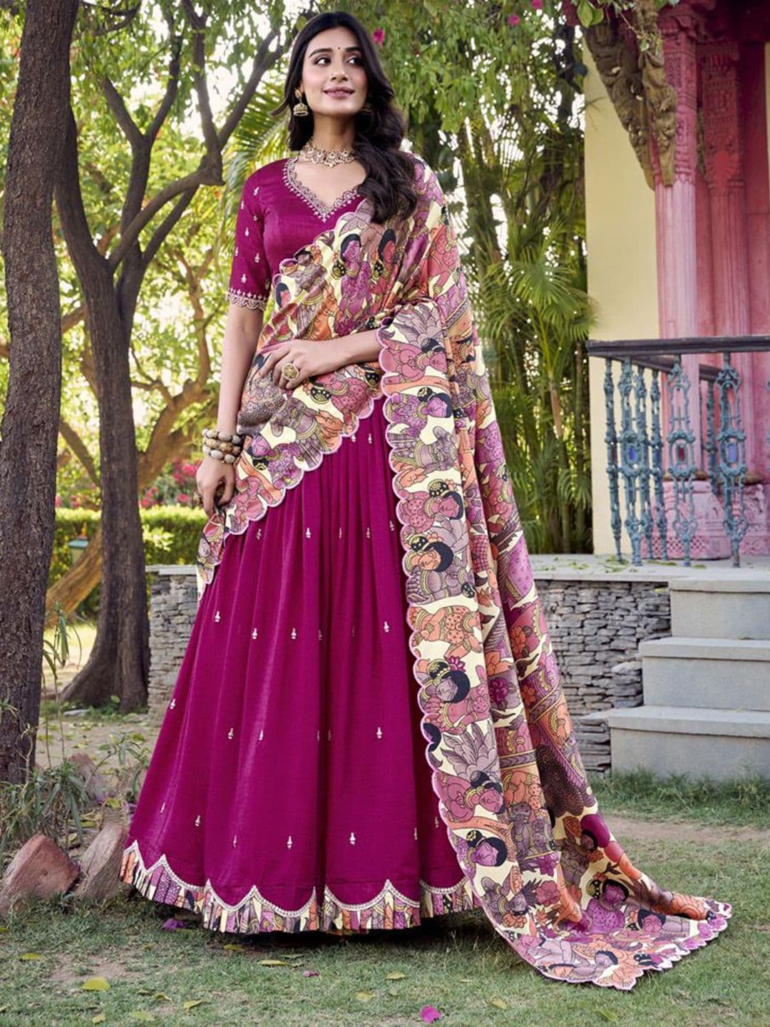 LOOKNBOOK ART Printed Ready to Wear Lehenga & Unstitched Blouse With Dupatta thumbnail 3