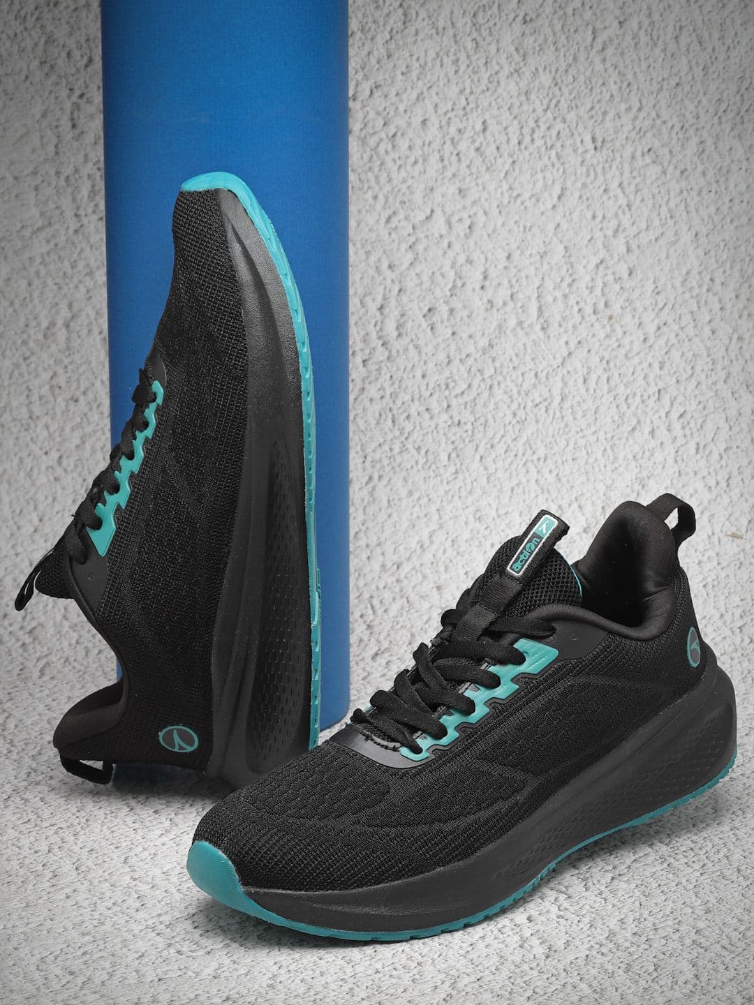 Action Men Mesh BULLET-240 Running Non-Marking Shoes - view 1