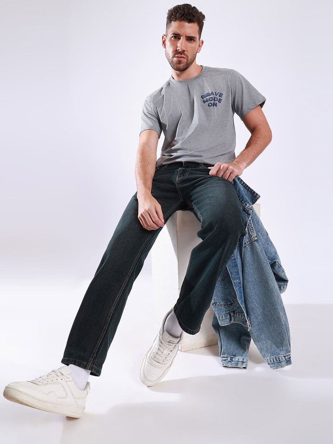 Hence Men Mid-Rise Cotton Baggy Loose fit Light Fade Jeans thumbnail 3