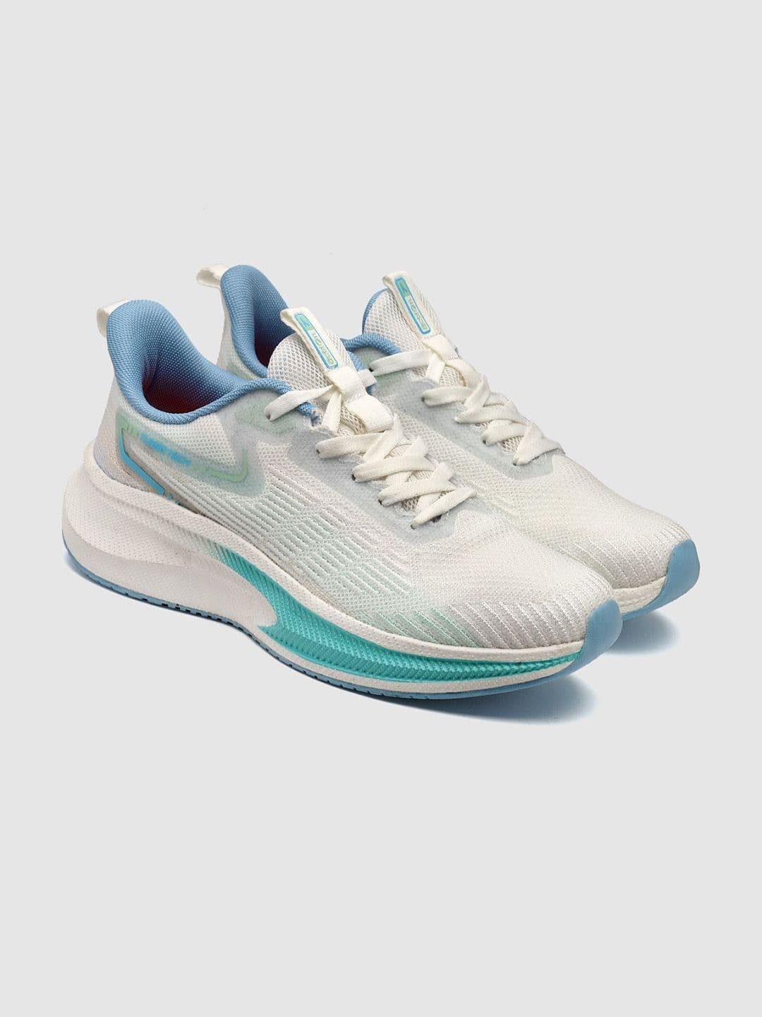 Action Men Mesh Running Non-Marking Shoes thumbnail 4
