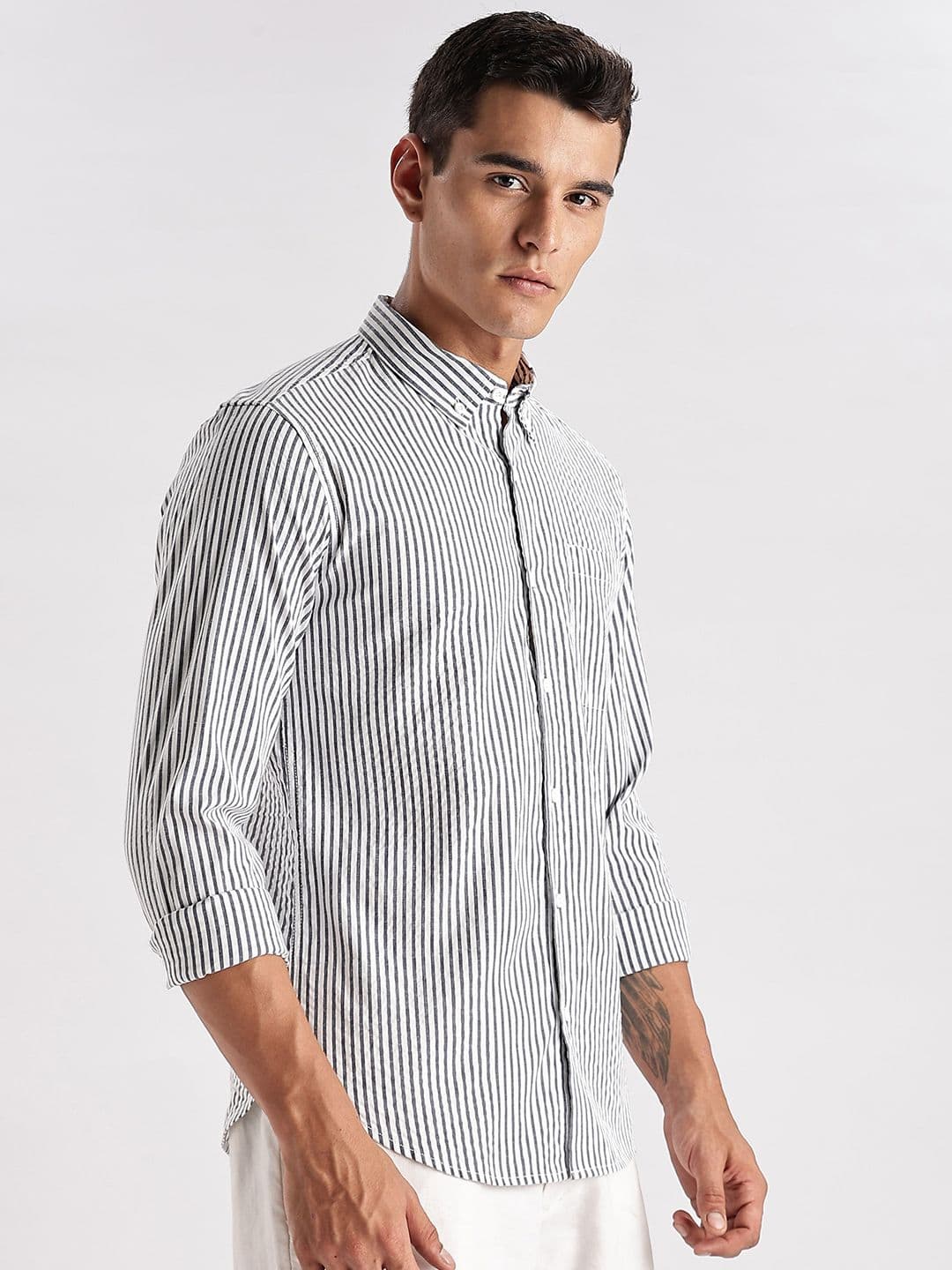 HERE&NOW Slim Fit Vertical Striped Seersucker Opaque Casual Shirt thumbnail 4