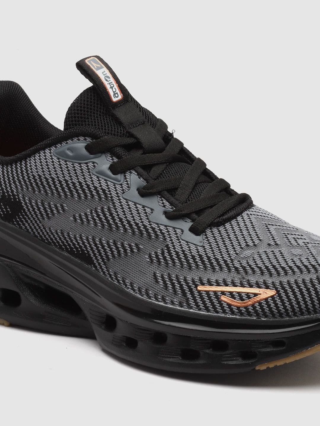Action Men Running Non-Marking Shoes thumbnail 3