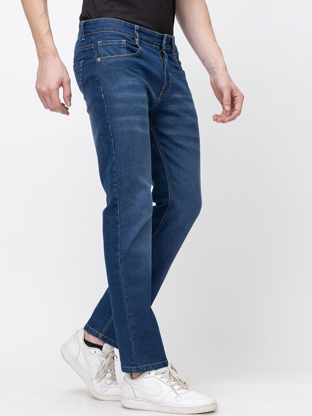 7OUNCE Men Slim Fit Mid-Rise Light Fade Stretchable Cotton Jeans thumbnail 5