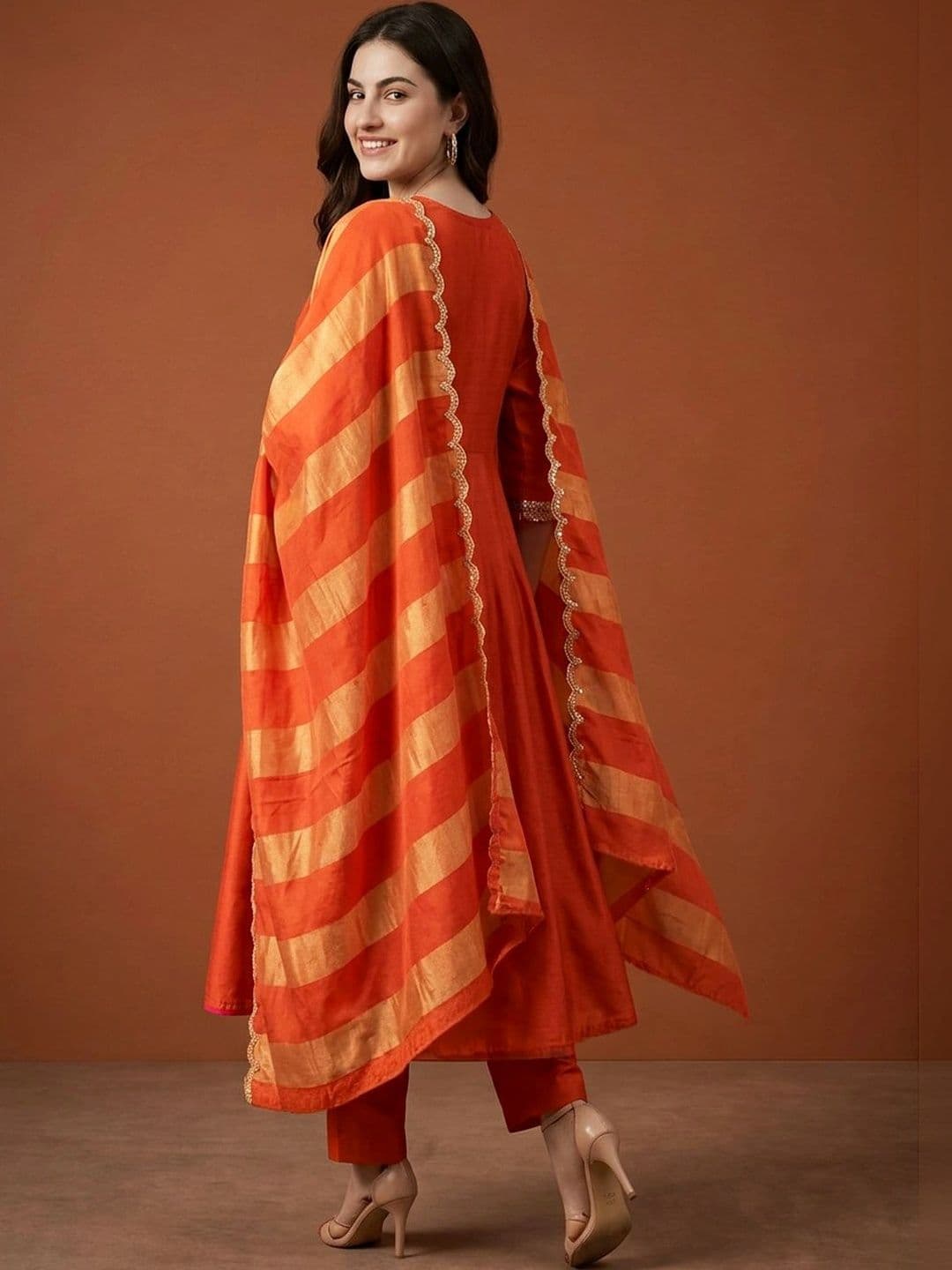 Sangria Women Empire Sequinned Chanderi Silk Kurta with Trousers & With Dupatta thumbnail 6