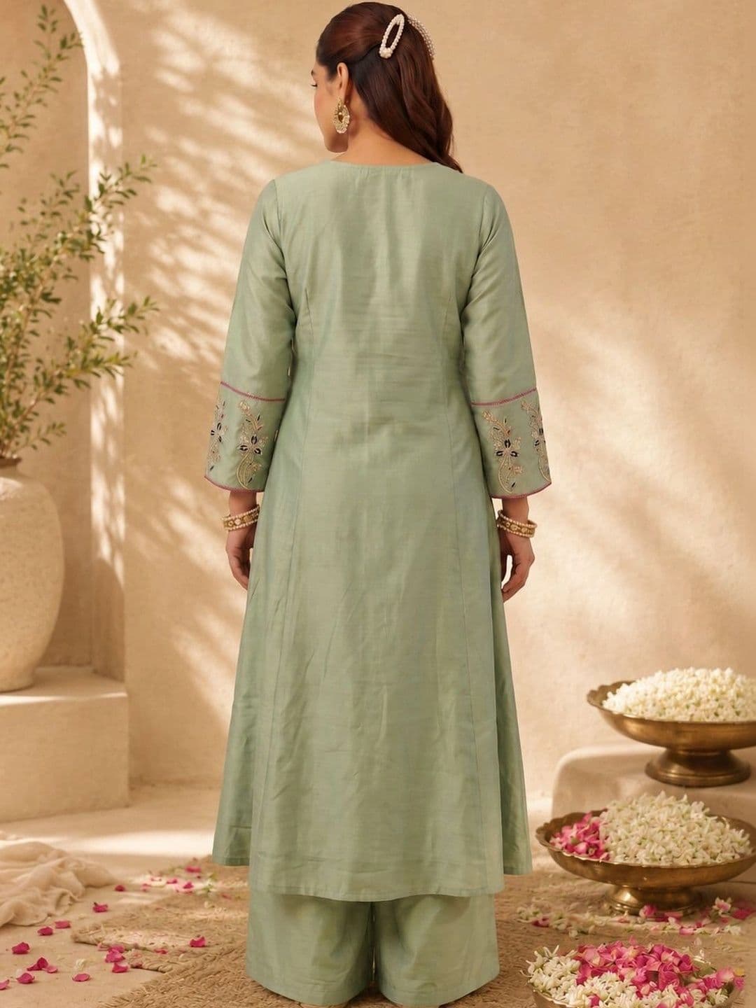 Ariya Prints Women Ethnic Motifs Embroidered Regular Thread Work Kurta with Palazzos & With Dupatta thumbnail 6