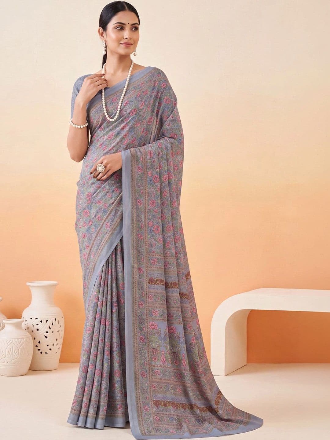 Anouk Floral Poly Crepe Designer Saree thumbnail 2