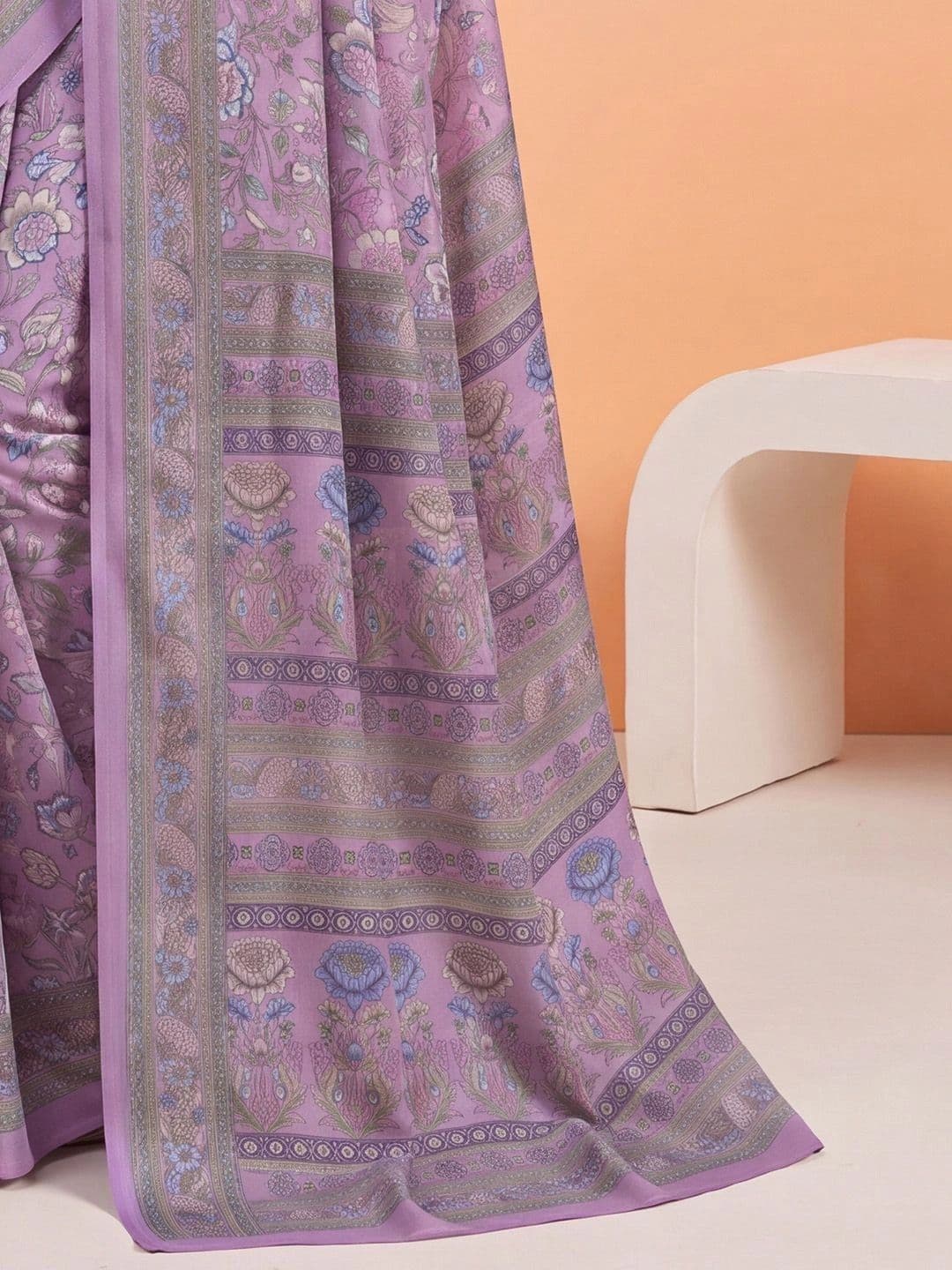 Anouk Floral Poly Crepe Designer Saree thumbnail 4