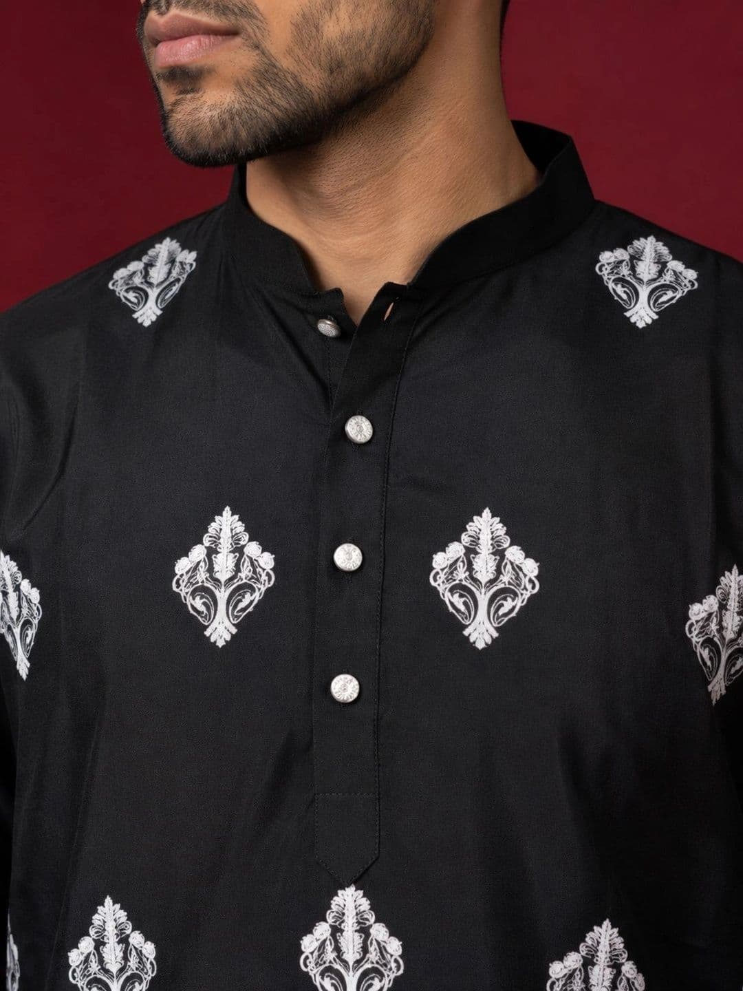Jompers Men Ethnic Motifs Embroidered Thread Work Kurta thumbnail 6