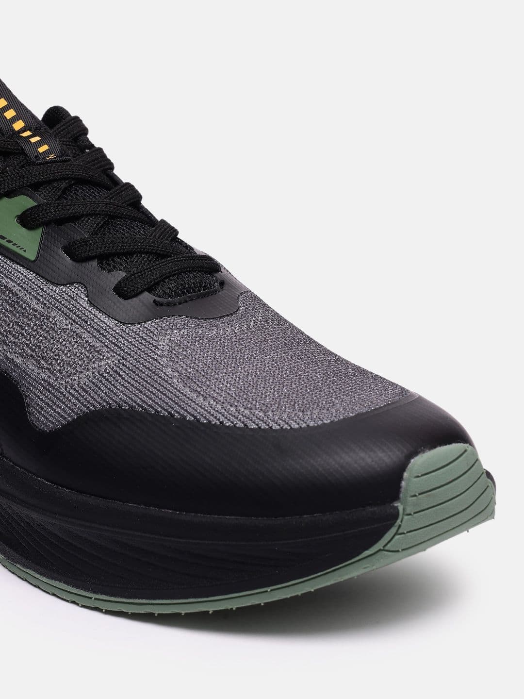 HRX by Hrithik Roshan Men Colorblocked Running Shoes thumbnail 6