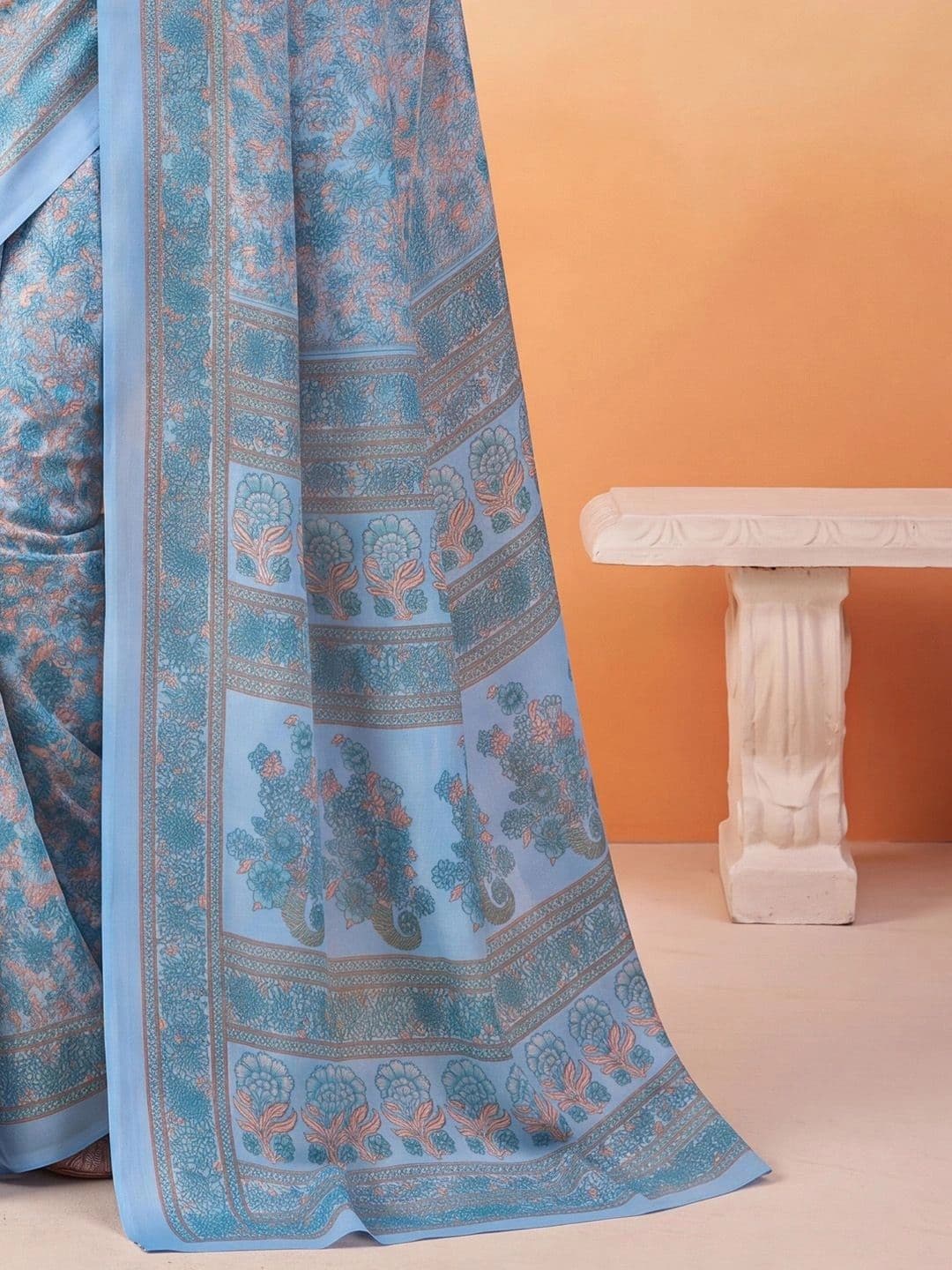 Anouk Floral Poly Crepe Designer Saree thumbnail 6