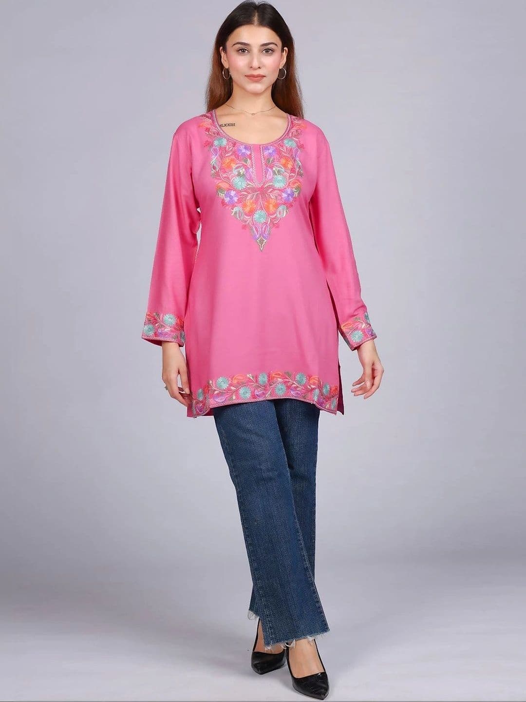 Anouk Women Embroidered Thread Work Kurta - view 1