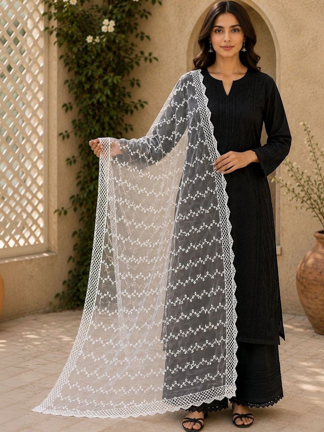STUTI FASHION Ethnic Motifs Embroidered Dupatta with Thread Work - view 1