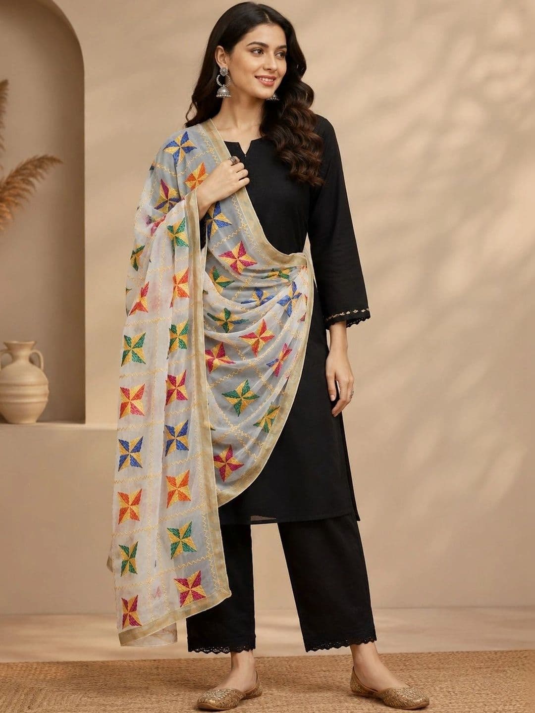 STUTI FASHION Ethnic Motifs Embroidered Dupatta with Thread Work thumbnail 2