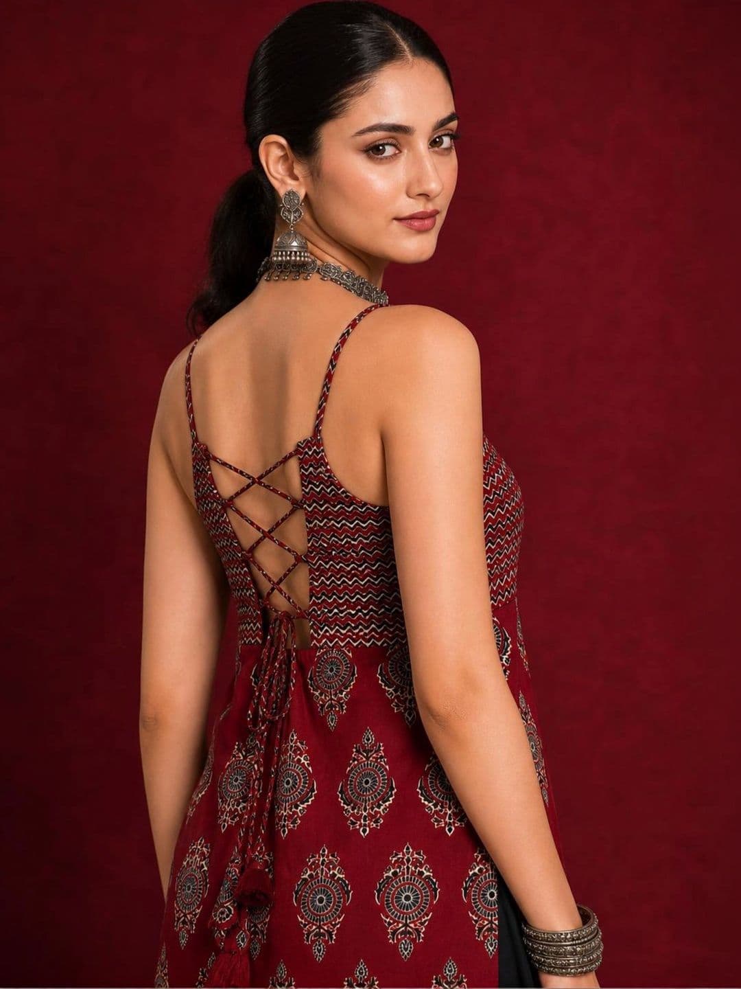 Ethnic Junction Women Printed Navratri Speical Backless kurta thumbnail 4