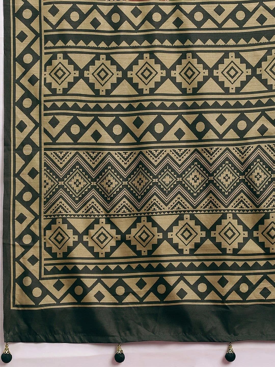 Anouk Floral Silk Blend Designer Block Print Saree thumbnail 5