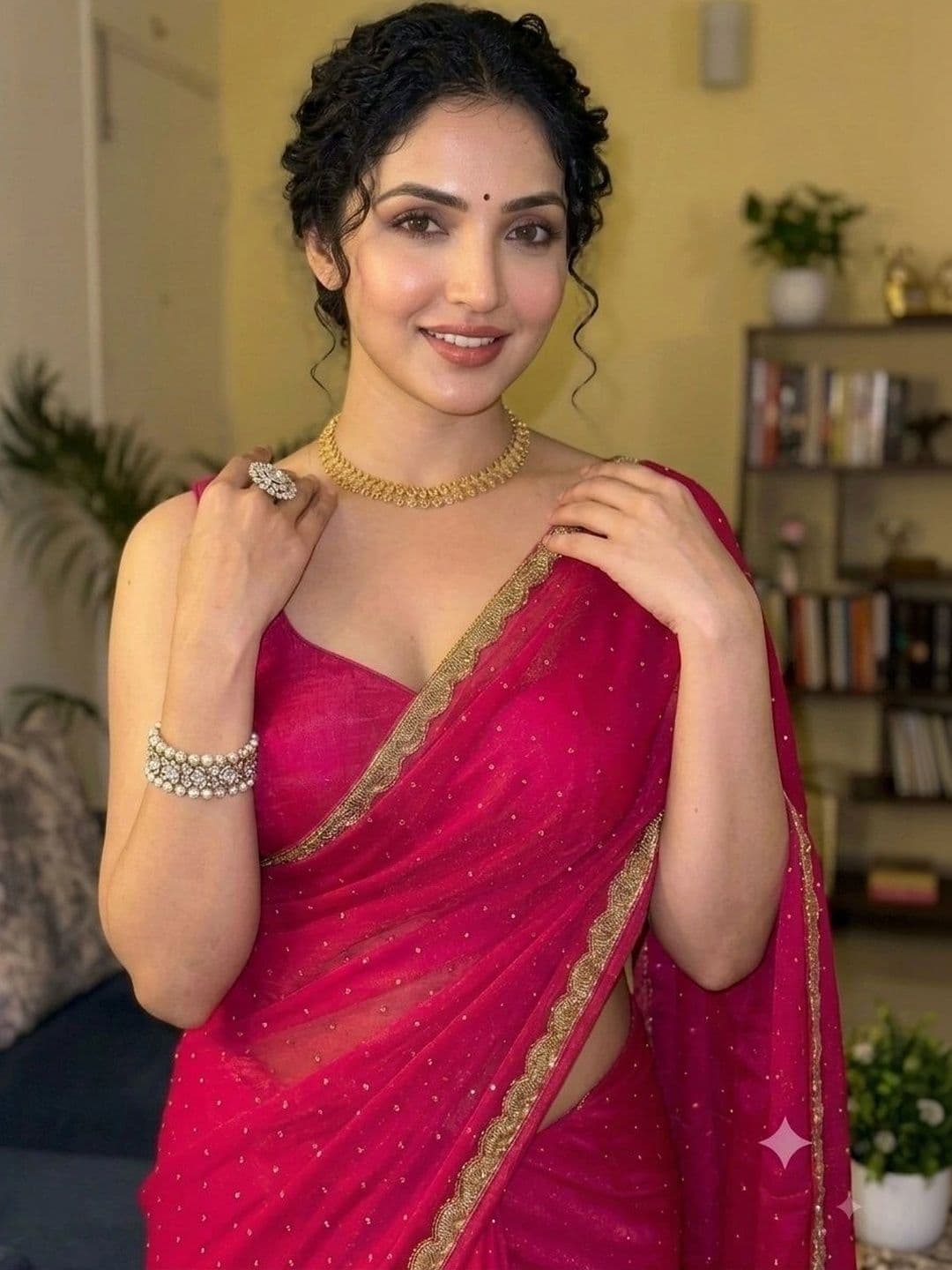 Akshmi Creation Embroidered Supernet Saree thumbnail 4