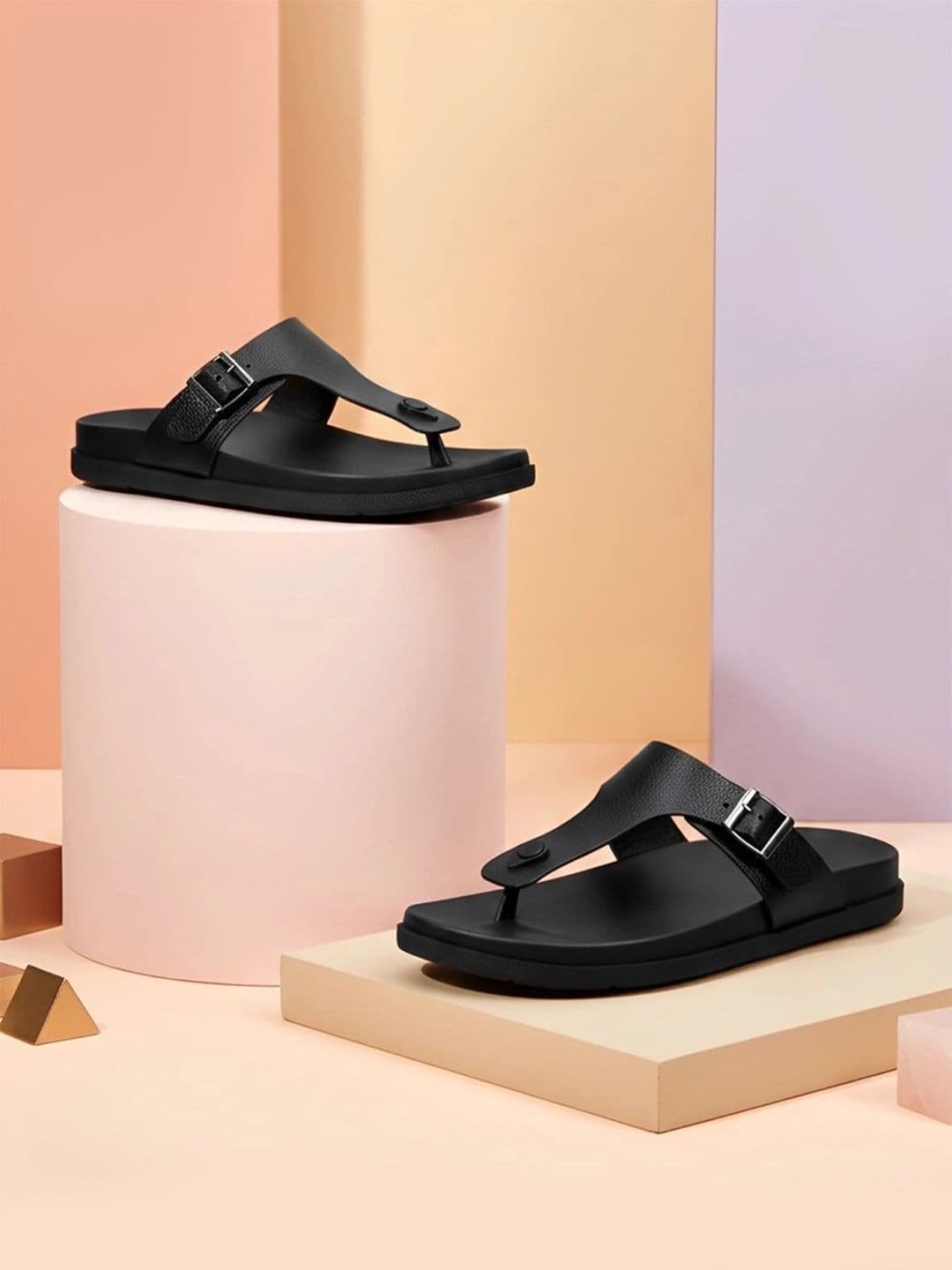 Bruton Men Thong Flip-Flops - view 1