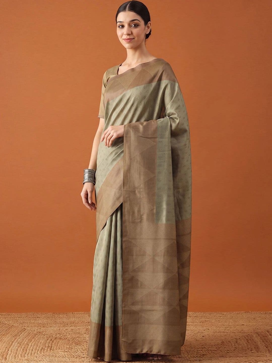 Anouk Woven Design Silk Blend Designer Tussar Saree thumbnail 4
