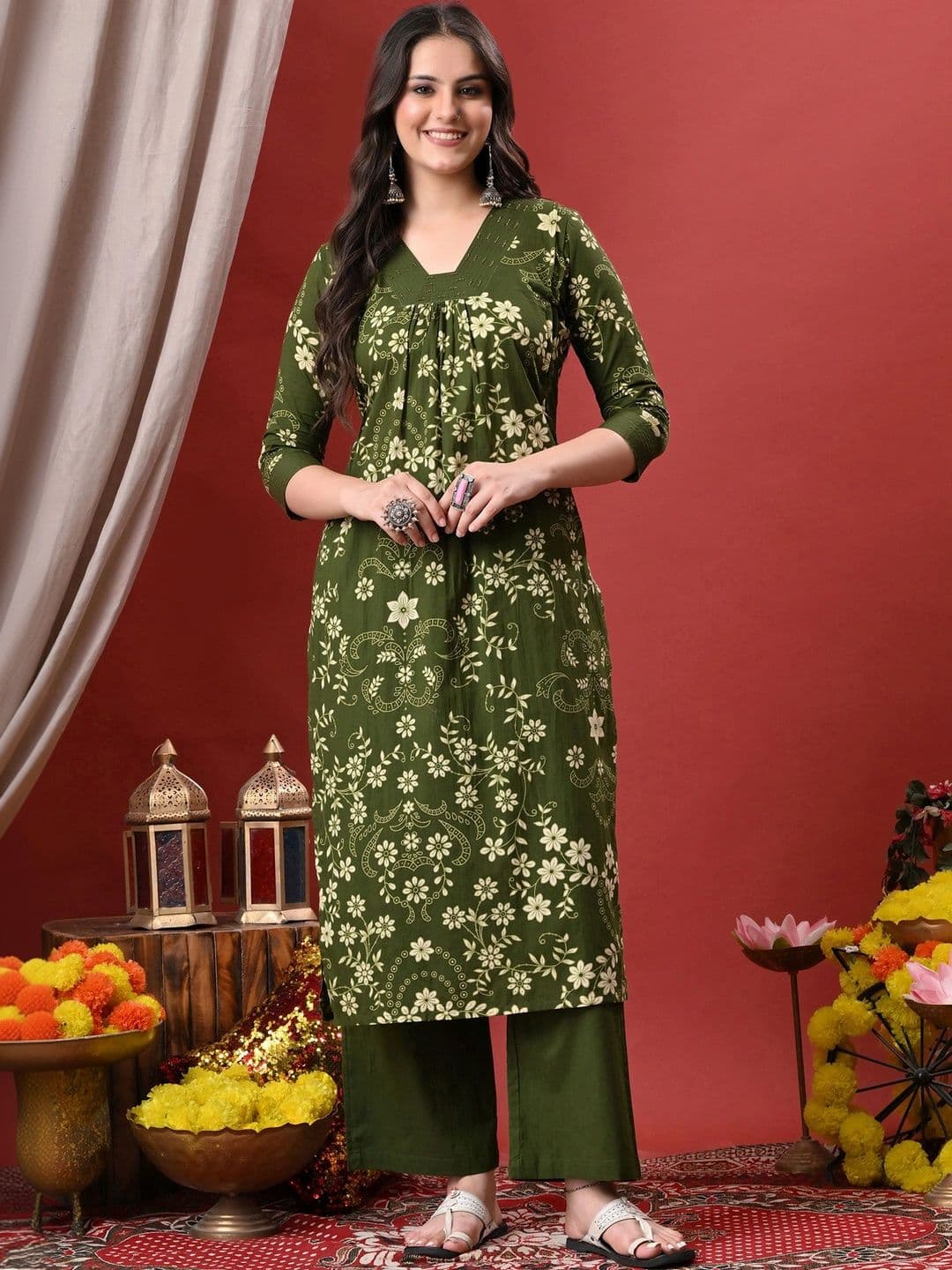 Anouk Women Floral Printed Regular Pure Cotton Kurta with Palazzos & With Dupatta thumbnail 2