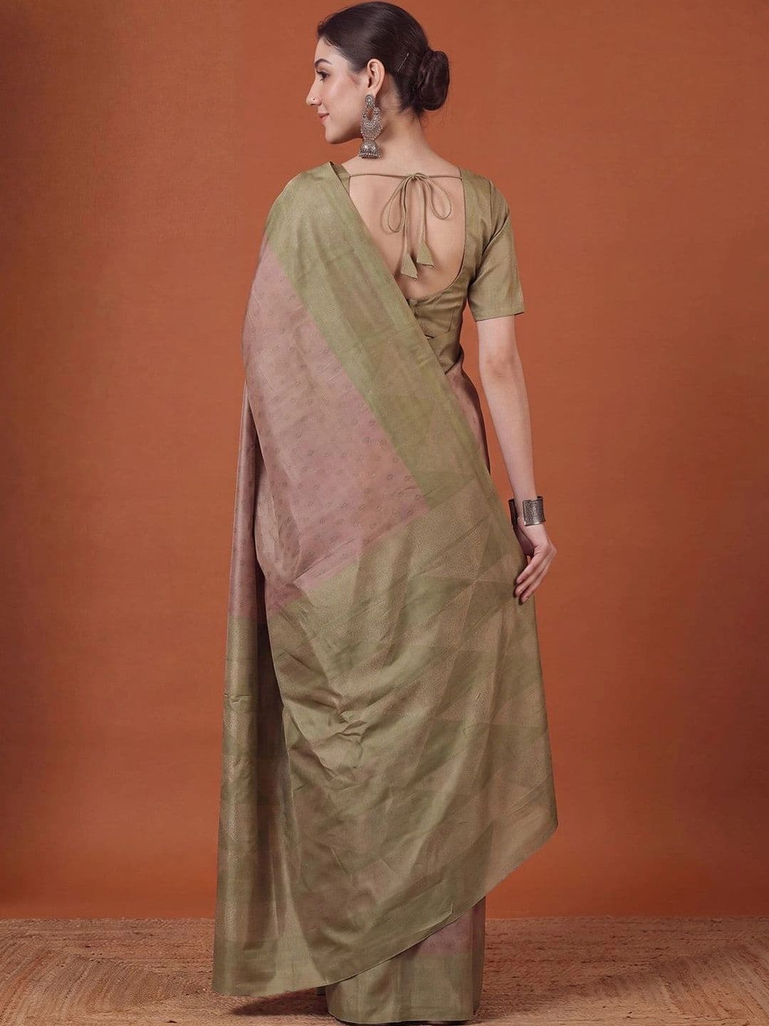 Anouk Woven Design Silk Blend Designer Tussar Saree thumbnail 4