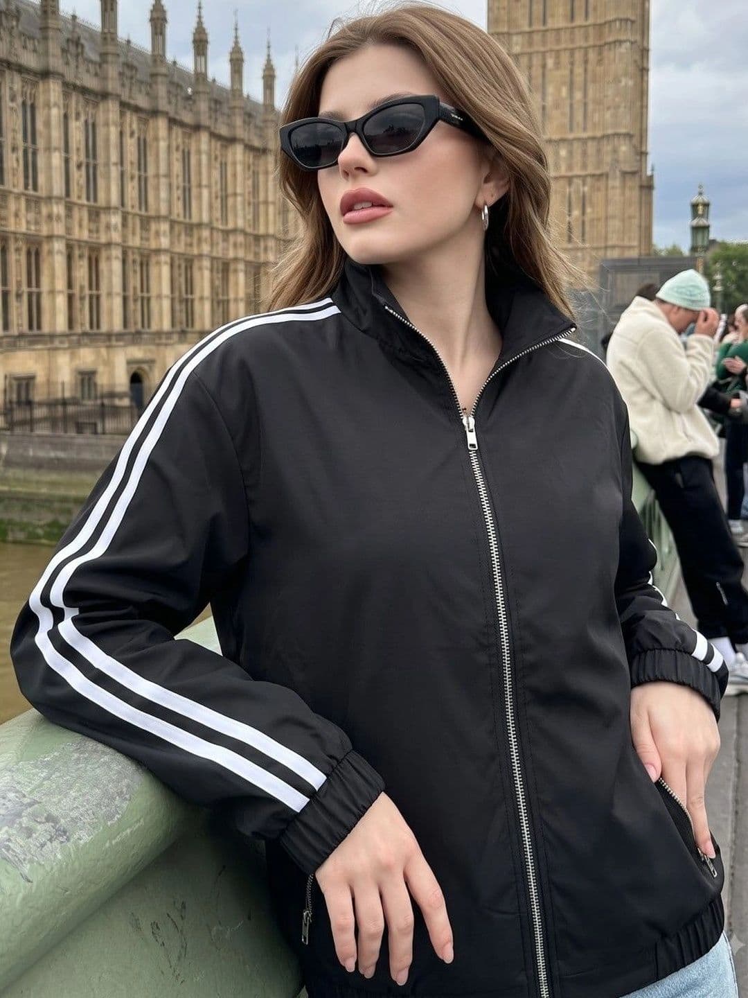 NeMe Couture Women Striped Lightweight Sporty Jacket thumbnail 4
