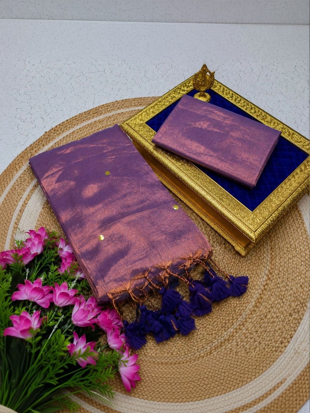aeriebier Woven Design Zari Tissue Chanderi Saree thumbnail 4