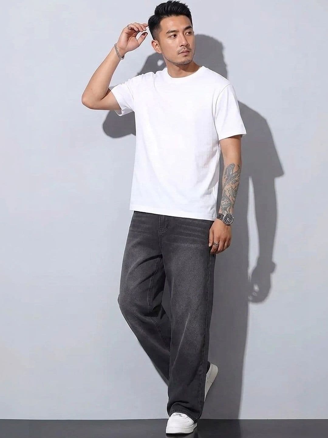 PINKLIT Men Wide Leg Mid-Rise Low Distress Light Fade Jeans thumbnail 2