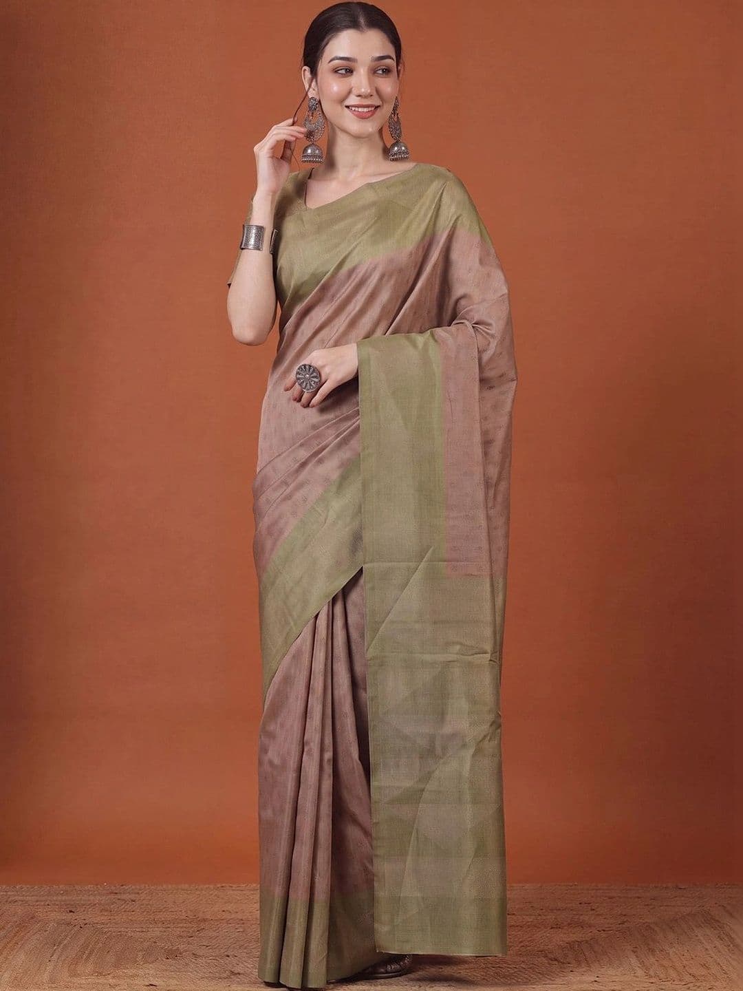 Anouk Woven Design Silk Blend Designer Tussar Saree thumbnail 5
