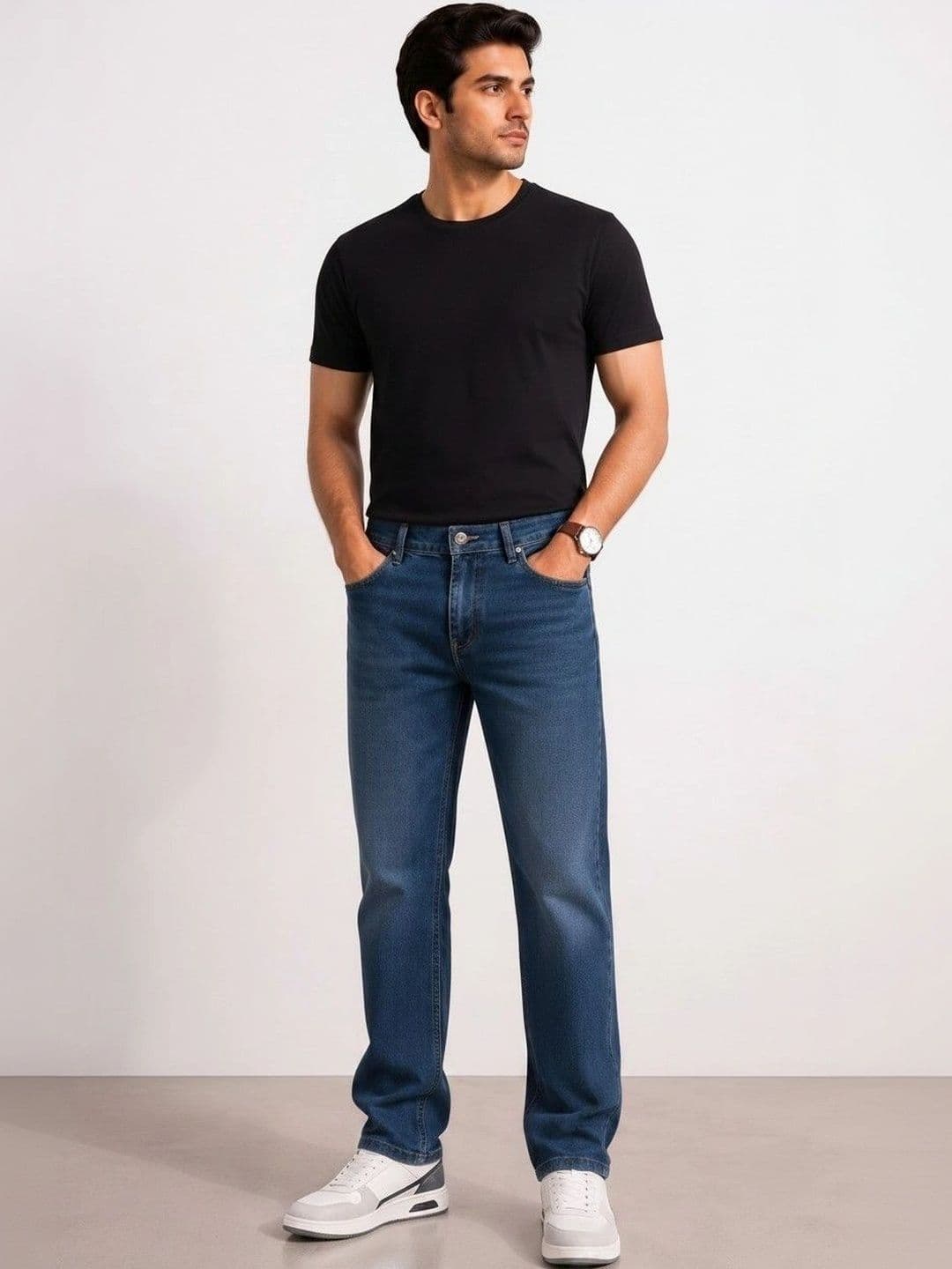 zayla Men Jean Regular Fit Mid-Rise Light Fade Stretchable Jeans thumbnail 3