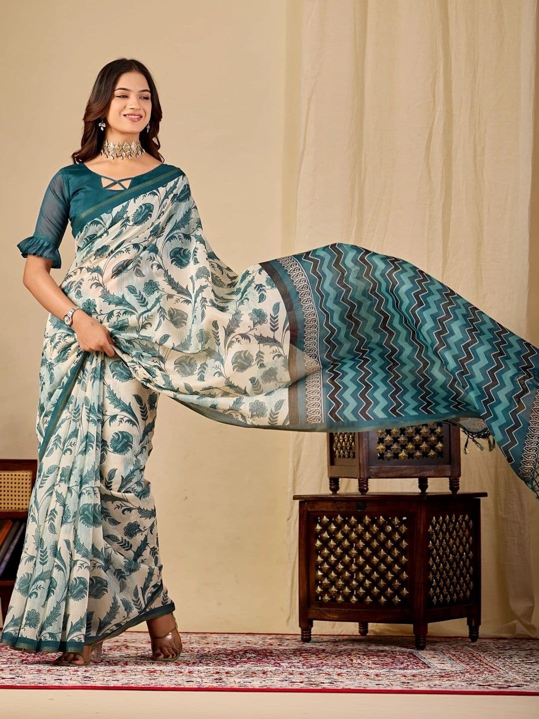 Sangria Floral Leheriya Saree thumbnail 6