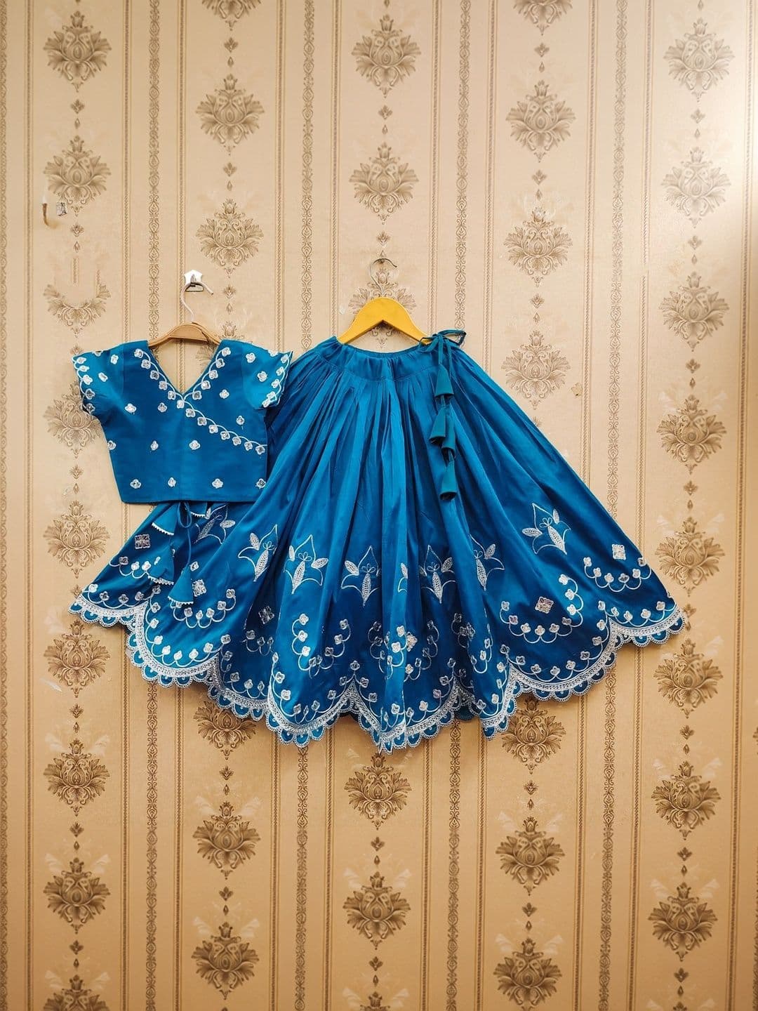 KALINI Girls Embroidered Thread Work Ready to Wear Lehenga & thumbnail 6