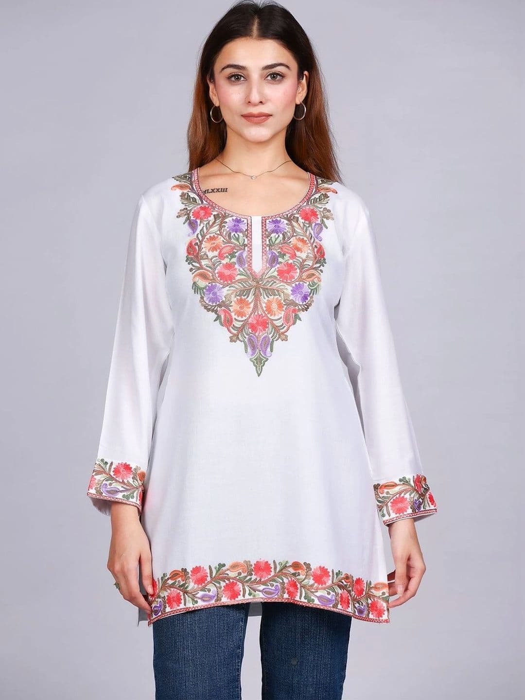 Anouk Women Floral Embroidered Thread Work Floral Kurta - view 1