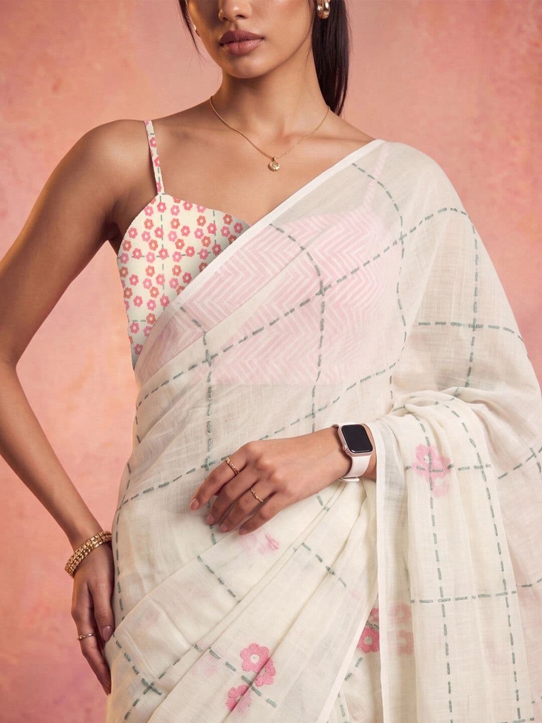 KINDA DESI Floral Embroidered Pure Linen Fusion Saree thumbnail 3