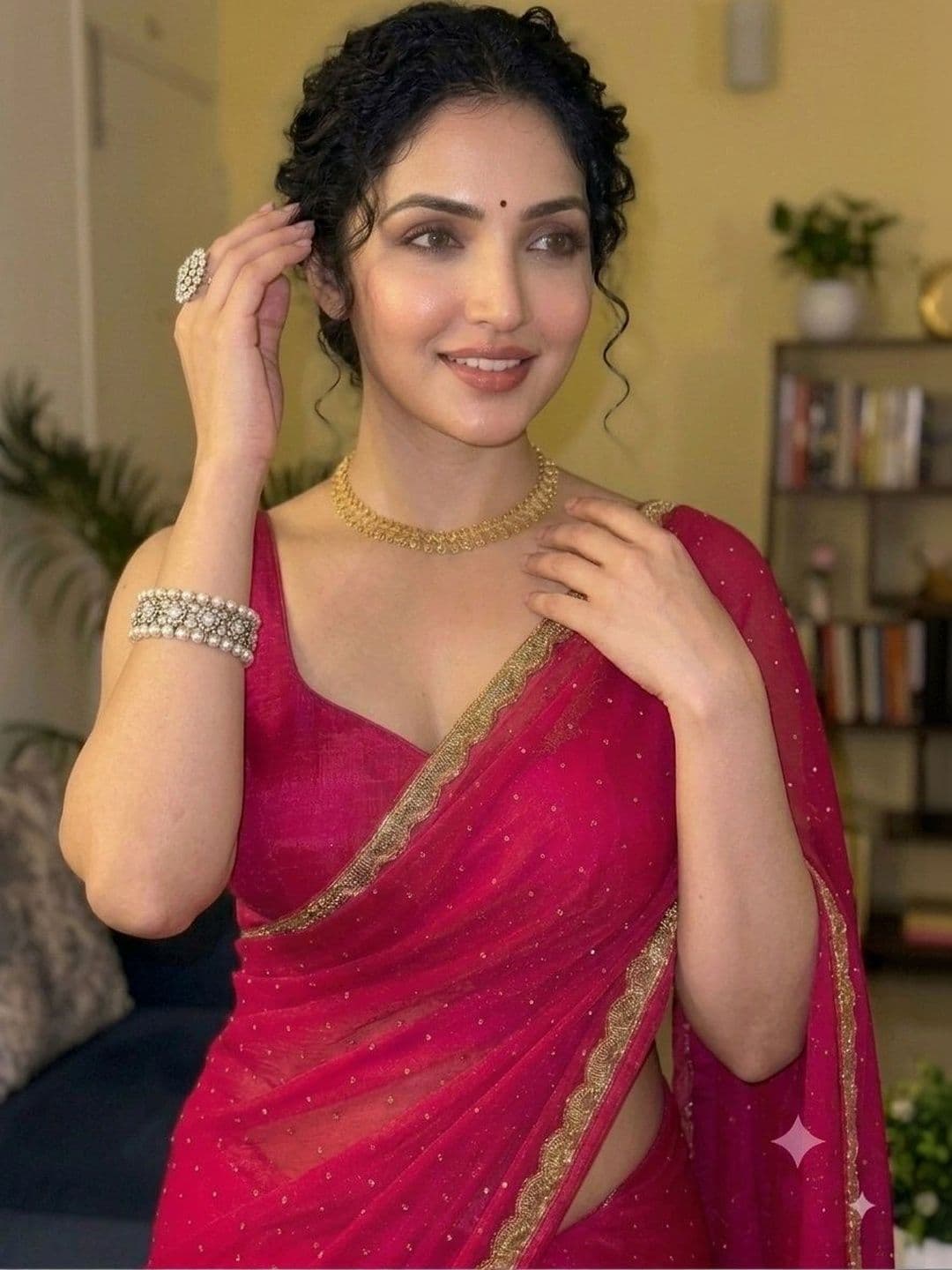Akshmi Creation Embroidered Supernet Saree - view 1